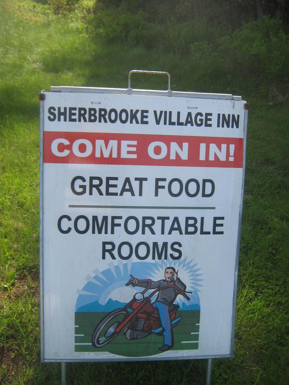 Sherbrooke Village Inn Ngoại thất bức ảnh